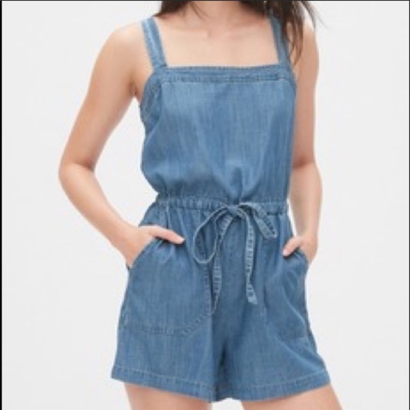 chambray overall shorts